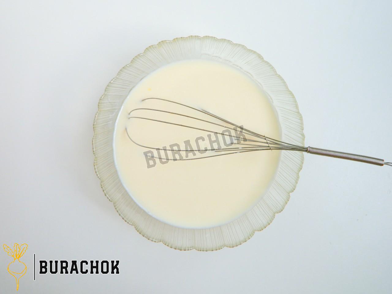 Млинці в духовці з кисломолочним сиром