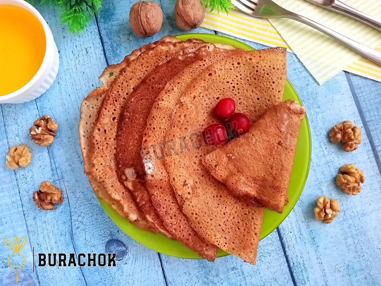 Млинці з житнього борошна на молоці