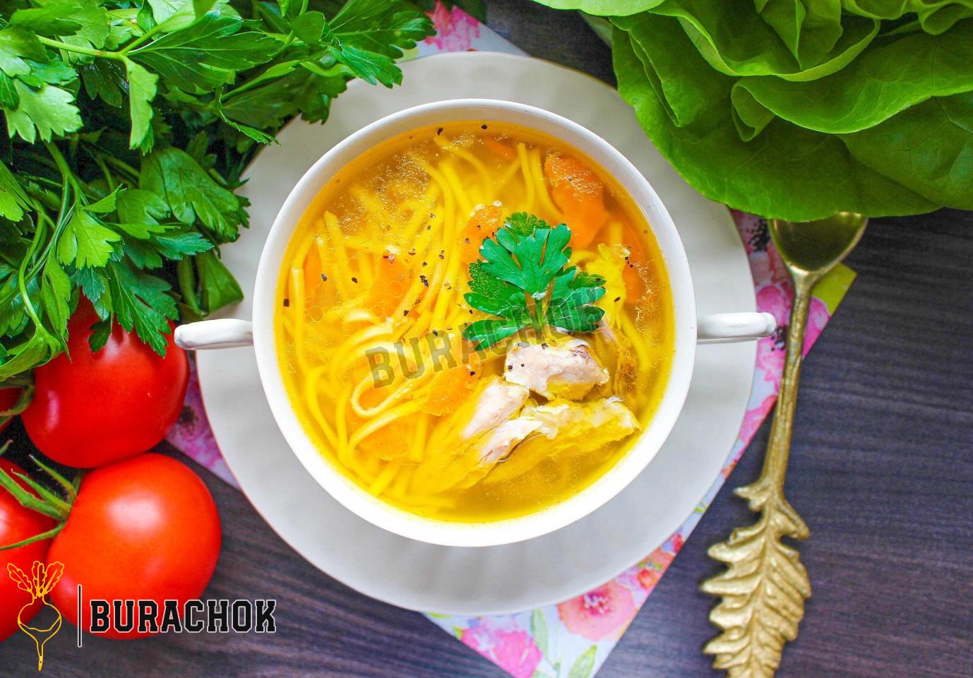 Курячий бульйон з локшиною