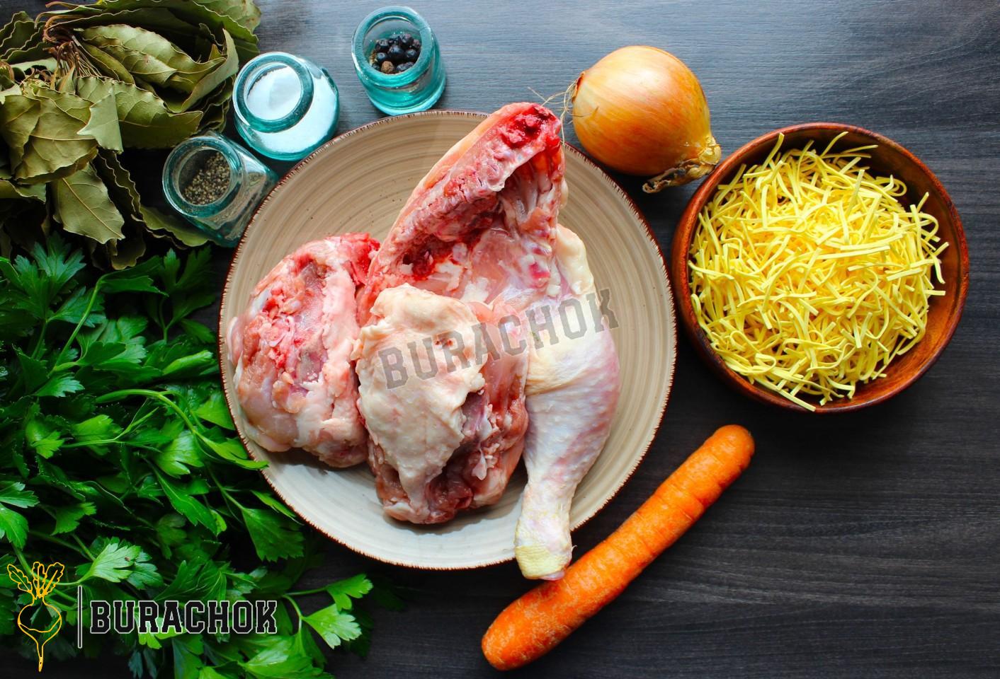 Курячий бульйон з локшиною